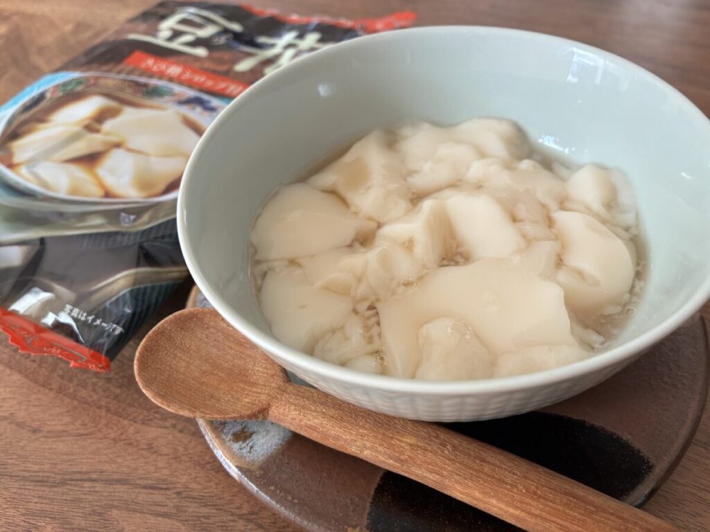 豆花(きび糖シロップ付き)の完成状態|なめらかな台湾スイーツ
