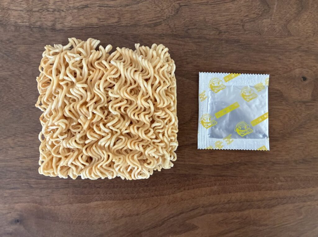 王子麺の中身の麺